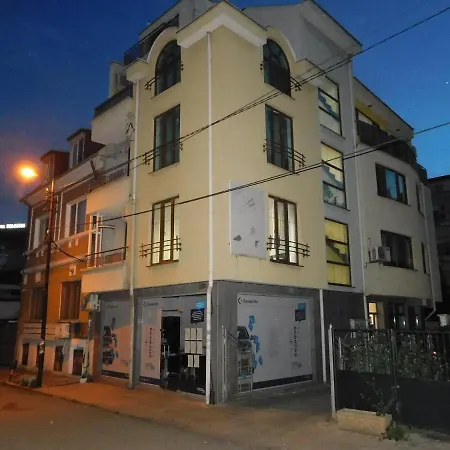 Violet Apartmán Burgas City
